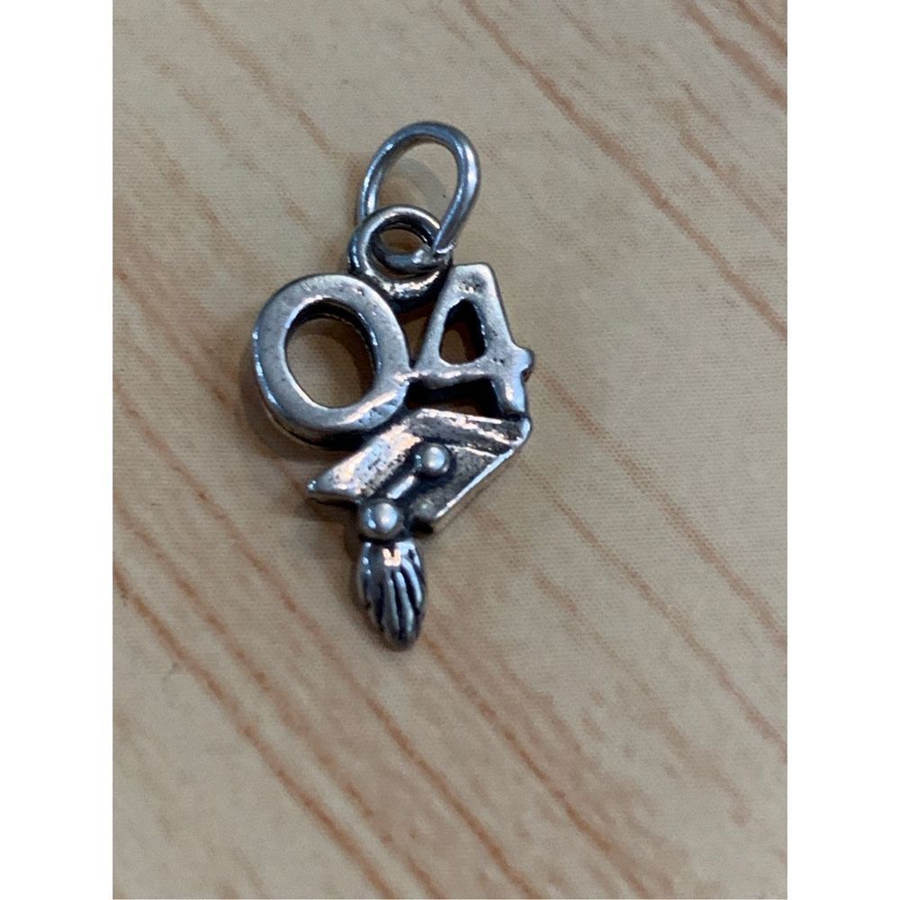 .925 2004 Graduation Sterling Silver Jewelry Charm